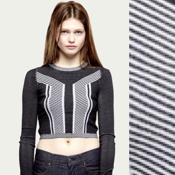 SALE!  NWT ELEVEN PARIS LA Collection Cropped SWEATER M - Picture 6 of 16